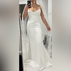 Alyssa Kristin  Bianca wedding dress